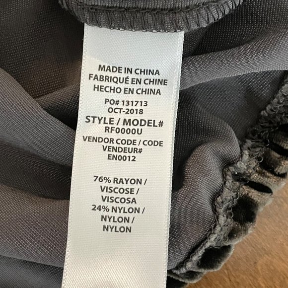 Splendid Women's‎ New Black V Neck Velvet Short Sleeve Blouse Top Shirt Sz S - Picture 12 of 12